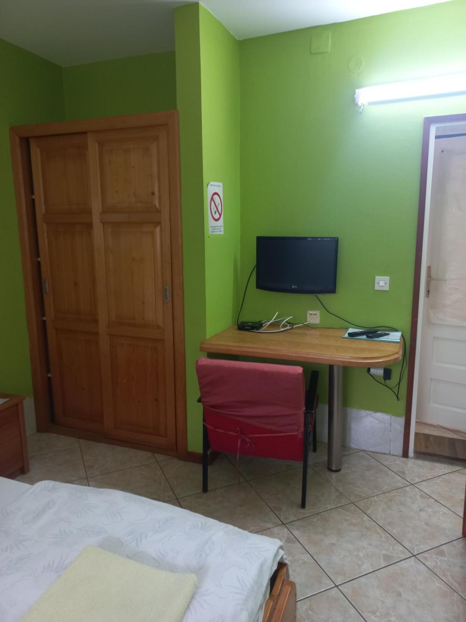 Hostel Bata Kanjiža Exteriör bild